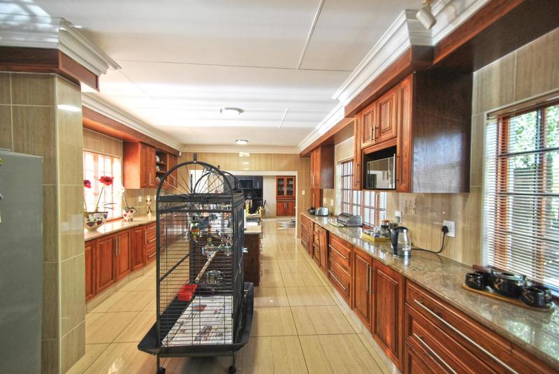 4 Bedroom Property for Sale in Parys Free State